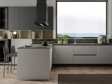 Cucina Moderna con penisola Zante finitura stone sabbia e matt cenere di Mobilturi